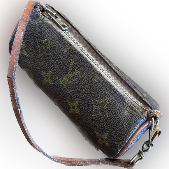 Authentic Louis Vuitton Papillon 30 and mini pouch. - Picture 14 of 14